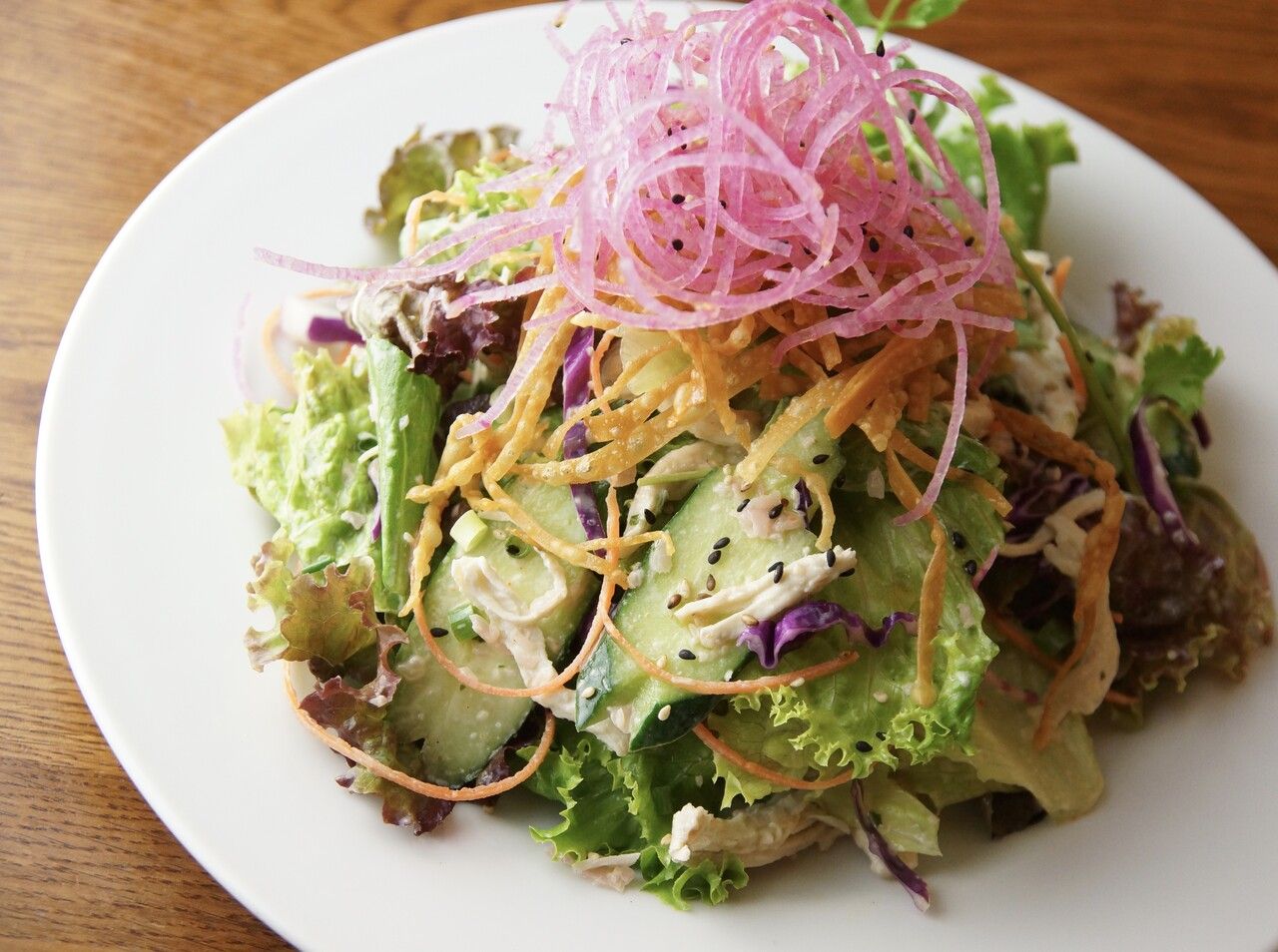 【テイクアウト】チャイナタウンチキンサラダ（バケット付き）