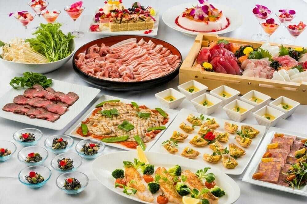 ディナーブッフェ　小人（小学生） / シニア(70歳以上)　3,025円（税サ込）