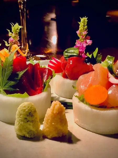 Standard 8000 yen (8800 yen including tax)