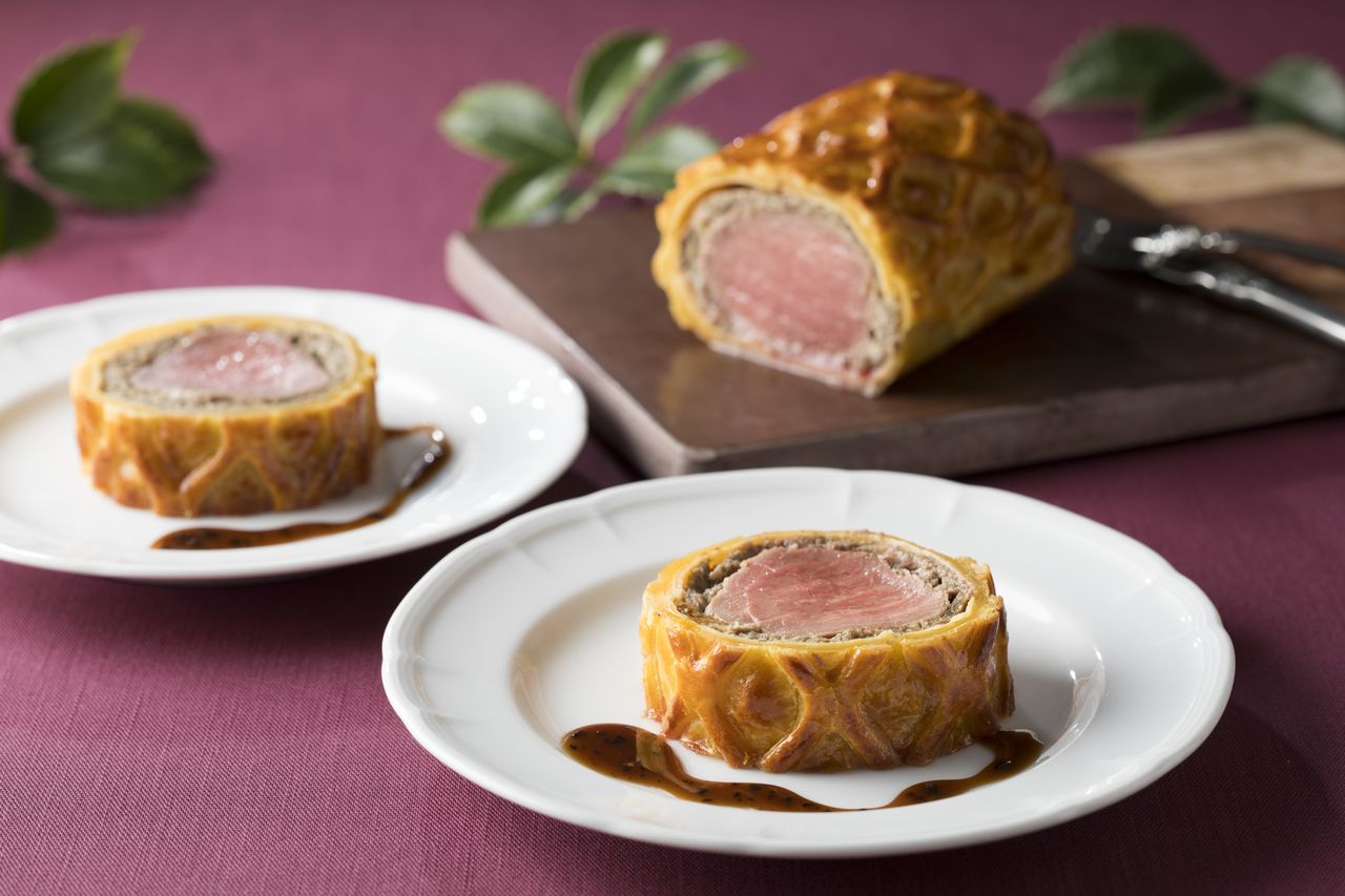 牛フィレ肉のパイ包み焼き　トリュフソース ≪3～4名様分≫