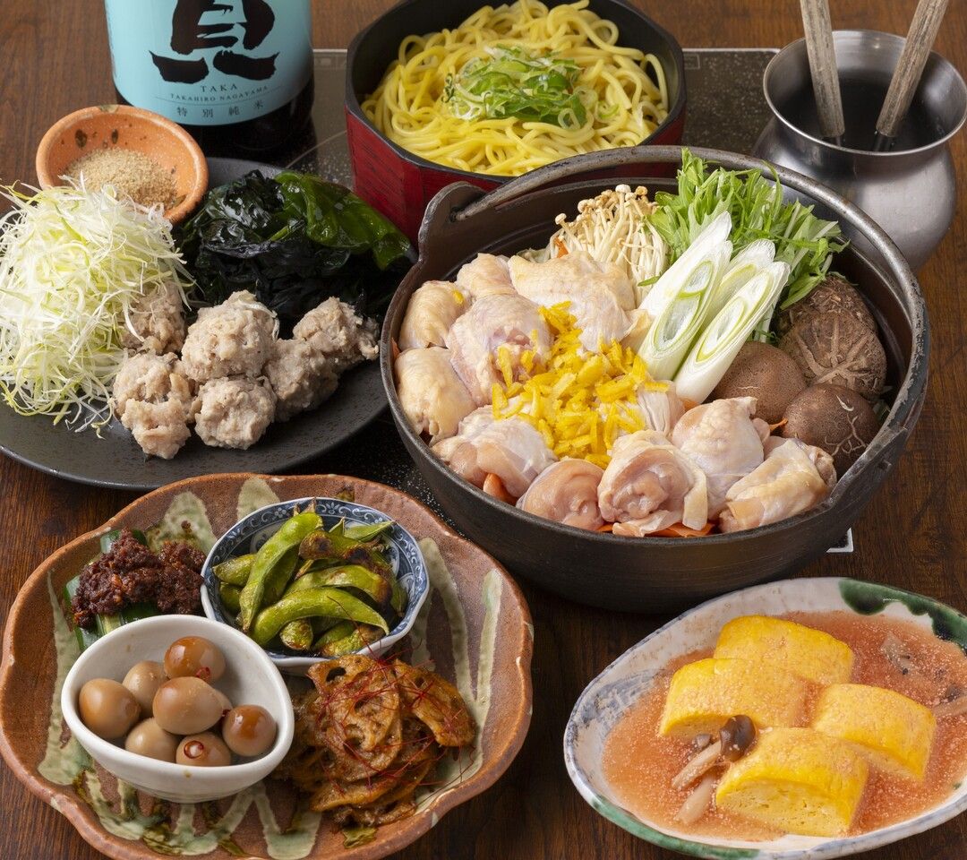 【乾杯ドリンク付】濃厚鶏白湯の日南鶏鍋から鶏つくね豆乳キムチ鍋に【90分制】4500円(税込)