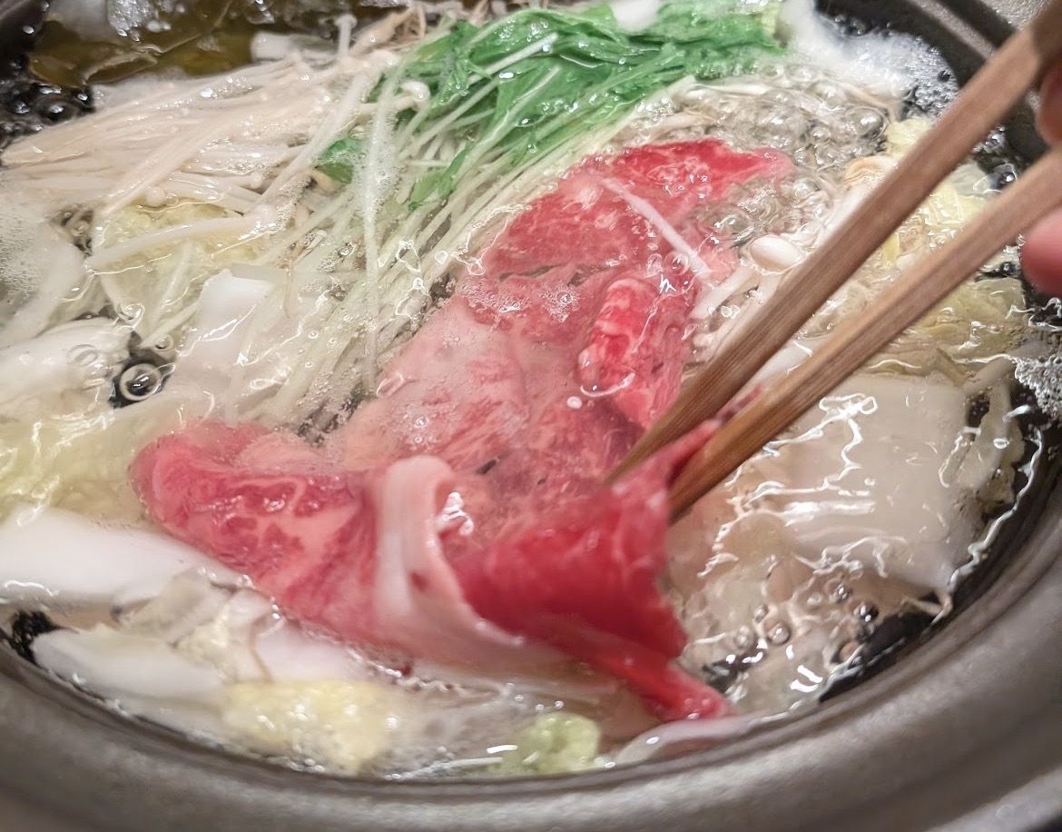 〈しゃぶしゃぶ〉国産牛モモ