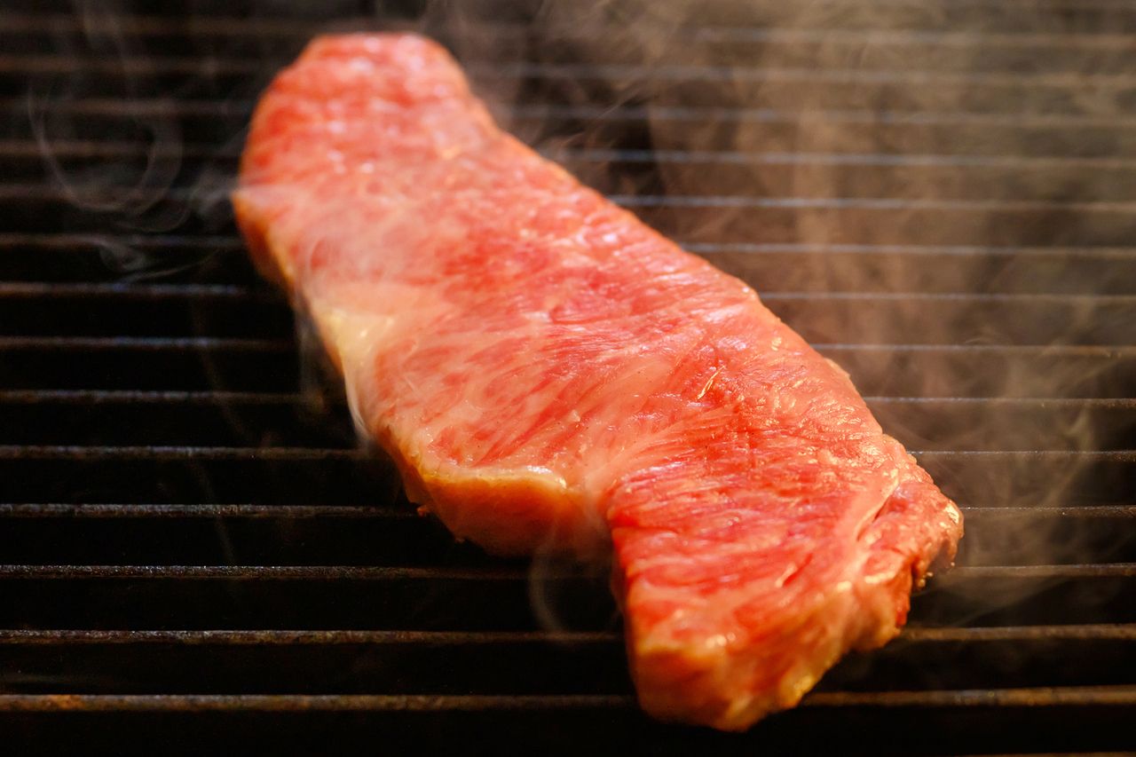 Japanese Black Beef Steak Course [Bistecca] 11,000 yen 120g Japanese Black Beef Sirloin ☆ Private rooms available
