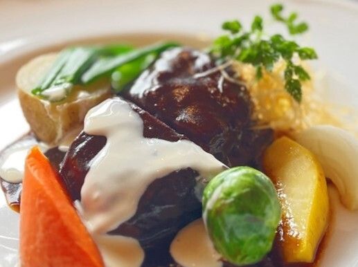 ランチタイム限定コース「プランツォ」 A5黒毛和牛の特製ビーフシチューコース