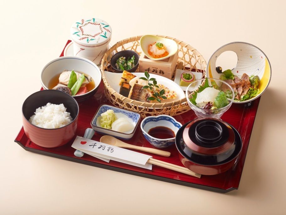 Recommended lunch: "Saishoku Gozen"