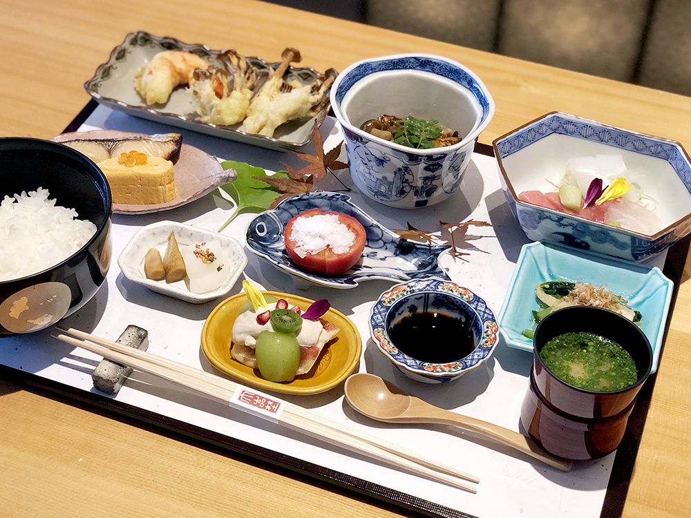 Okurano’s special lunch set 