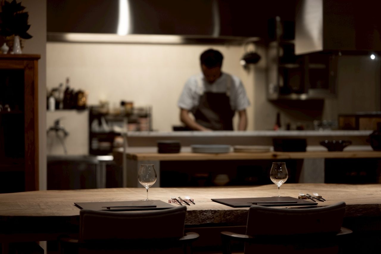 ベニズワイ、寒サワラ、アオリイカ、神戸ビーフ但馬玄ハンバーグ