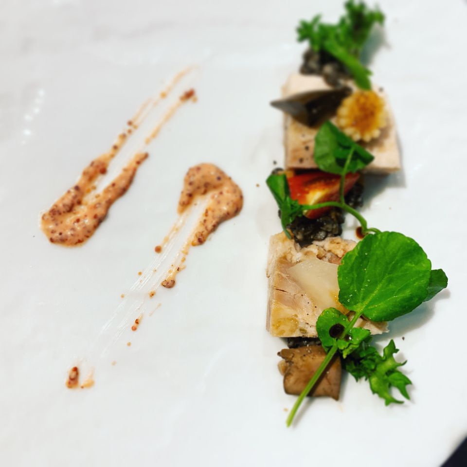 Dinner course: Roasted imported beef