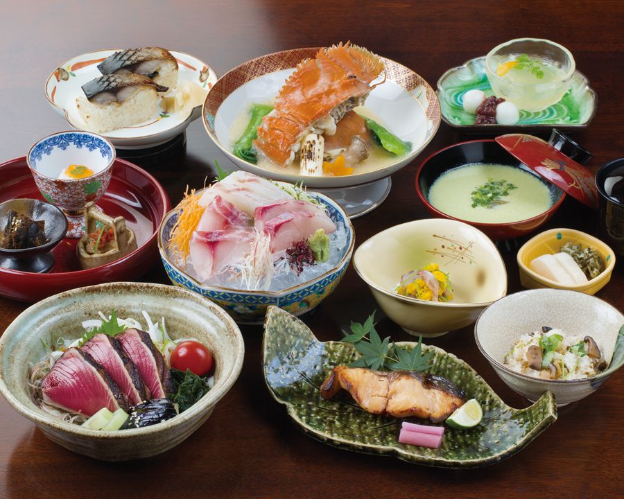 [Yosakoi Kaiseki] Tosa-style kaiseki course made with seasonal ingredients.
