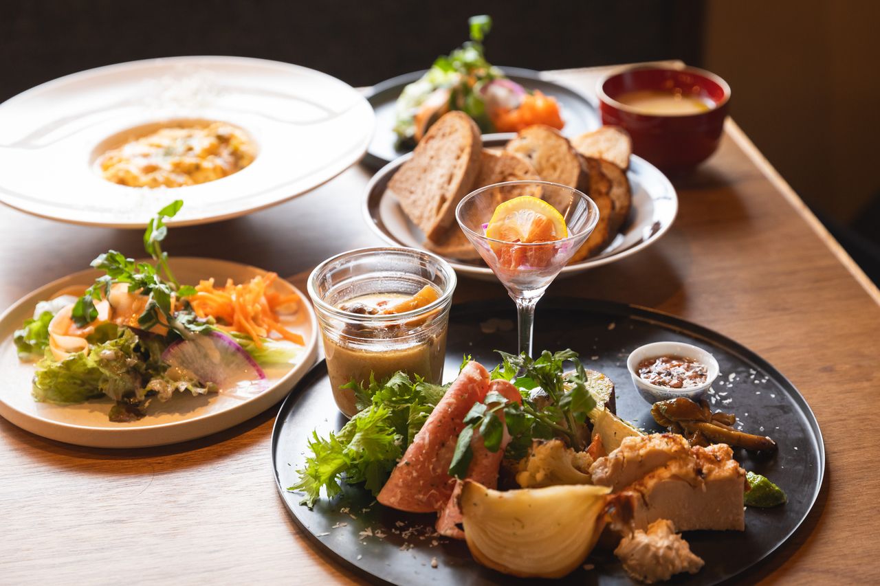 Wood-fired and fermented course ￥4,800