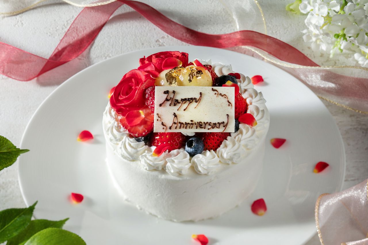 Anniversary Cake for Seibu Prince Global Rewards (SEIBU PRINCE CLUB) Members