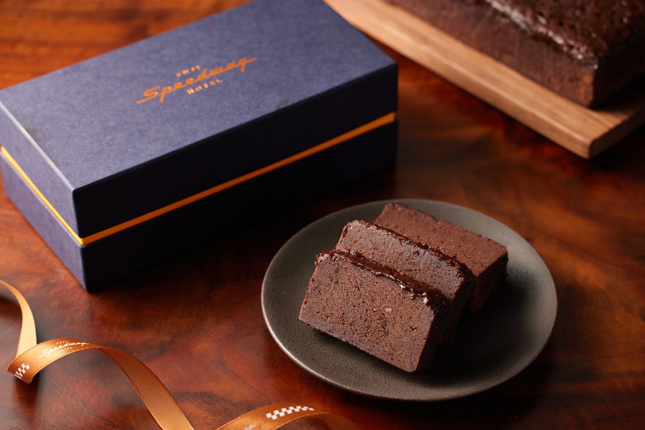 Mount Fuji Red Bean Gateau Chocolat  