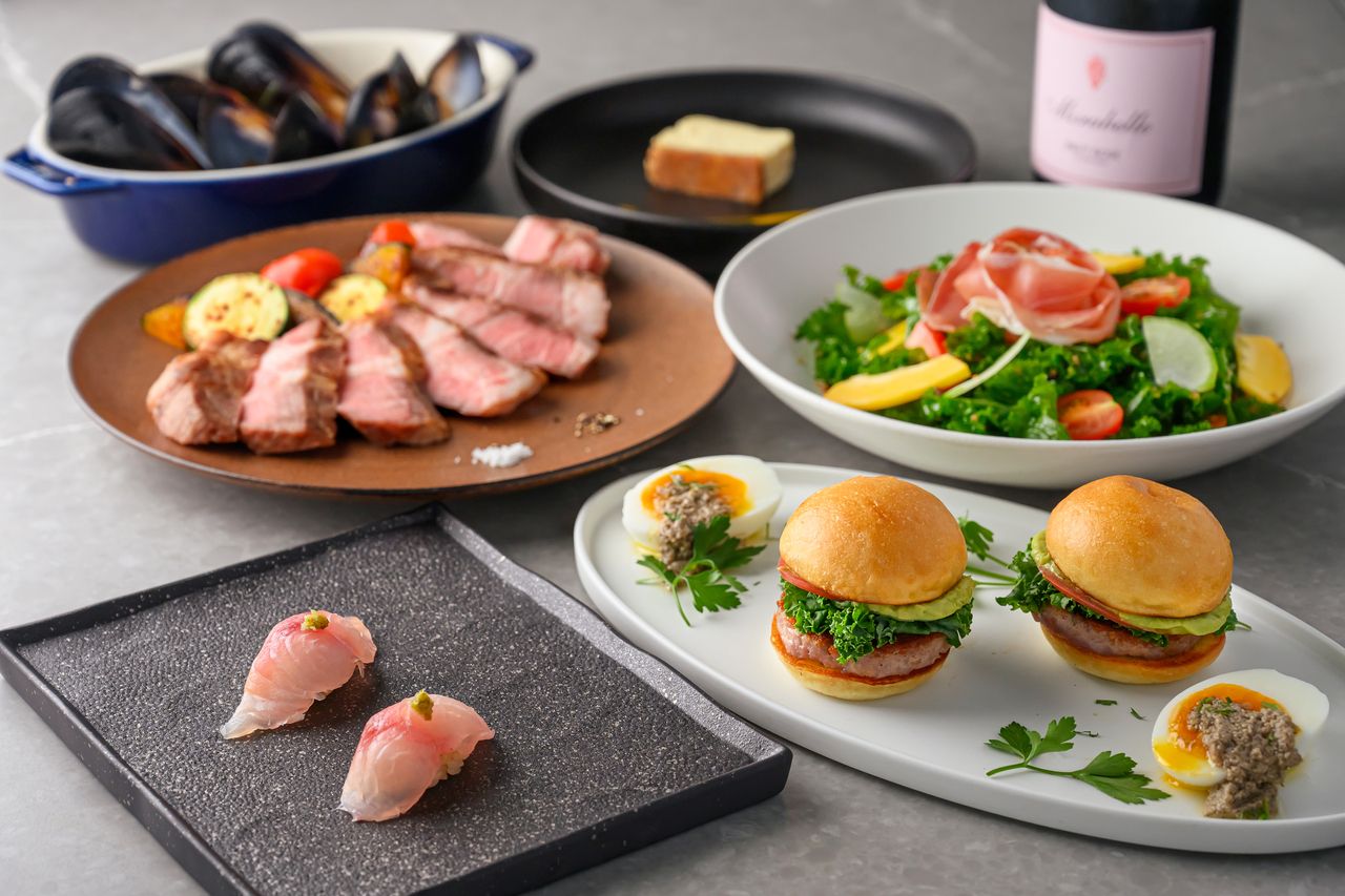 [Princess + Toast with Sparkling Wine] Enjoy a full course of classic fusion cuisine + a complimentary glass of sparkling wine for a toast