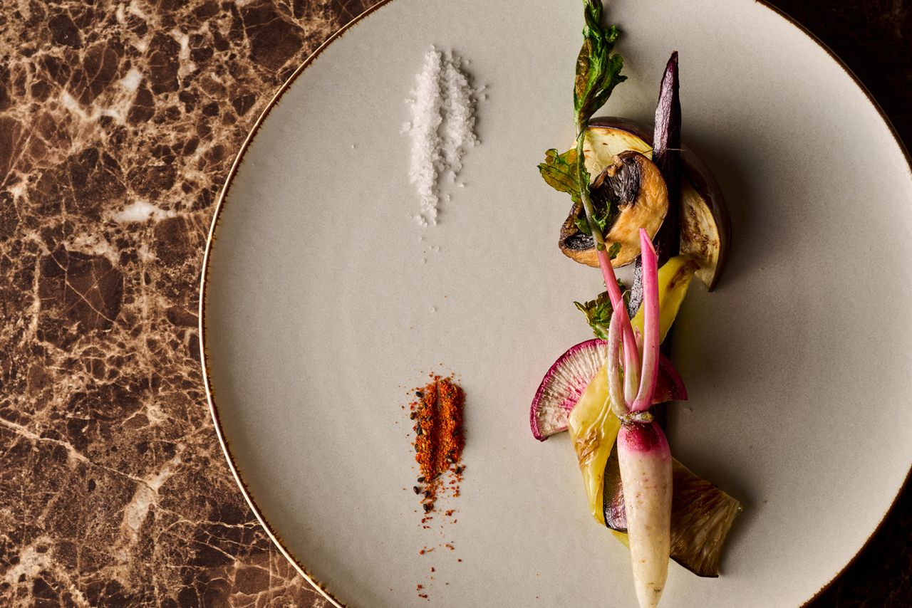 [Casual Course] A5 Kuroge Wagyu beef and seasonal vegetables teppanyaki / A total of 6 dishes to enjoy casually