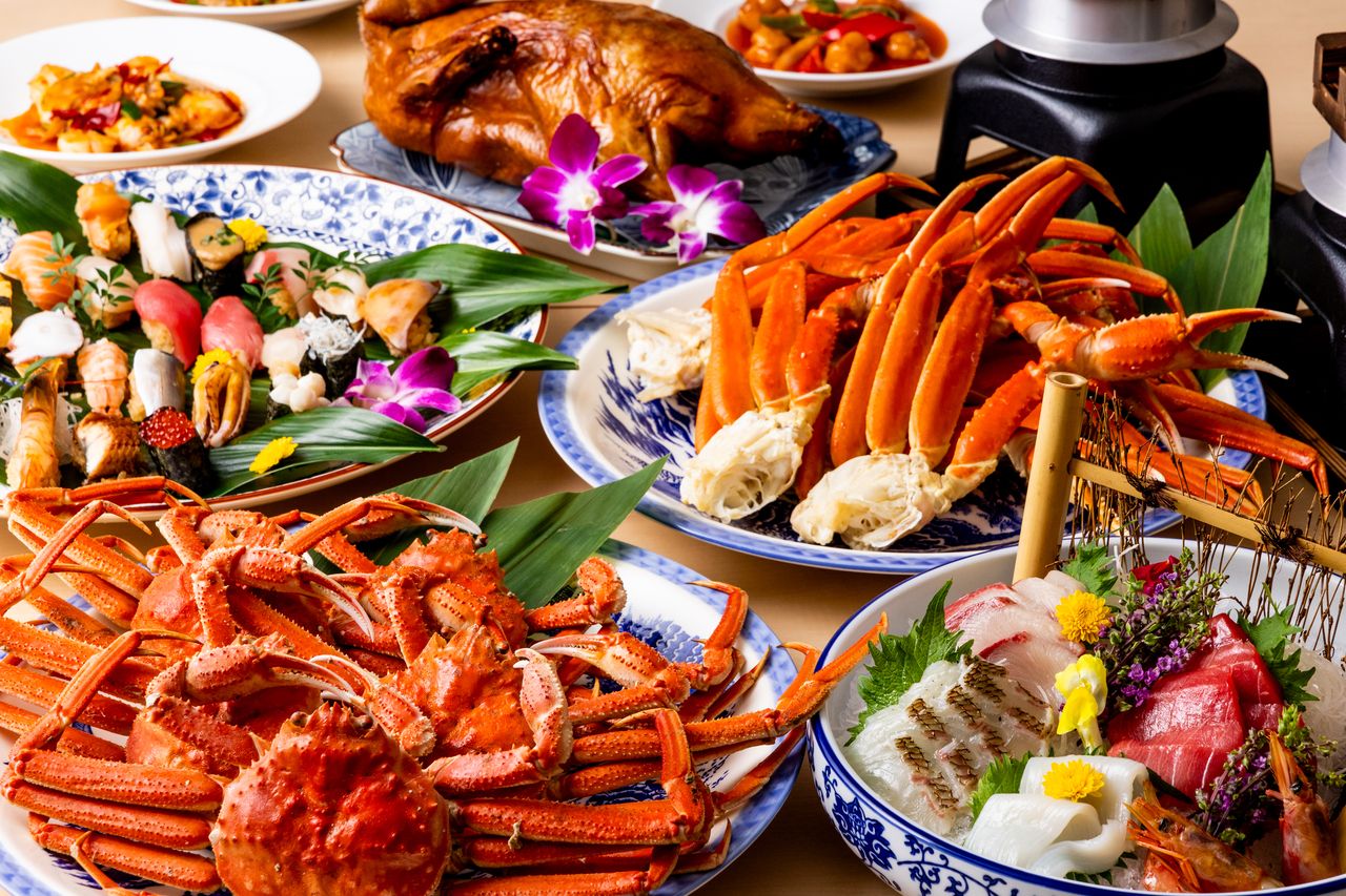 かに村名物◎『本ズワイガニ＆極上鮨食べ放題コース』＜豪華全146品＞100分制 7980円(税抜)