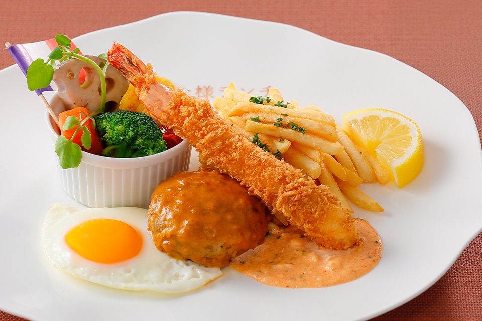 [Weekdays only lunch] Montmartre "Adult Lunch Set" + Souvenir, Sweets and Delica Island