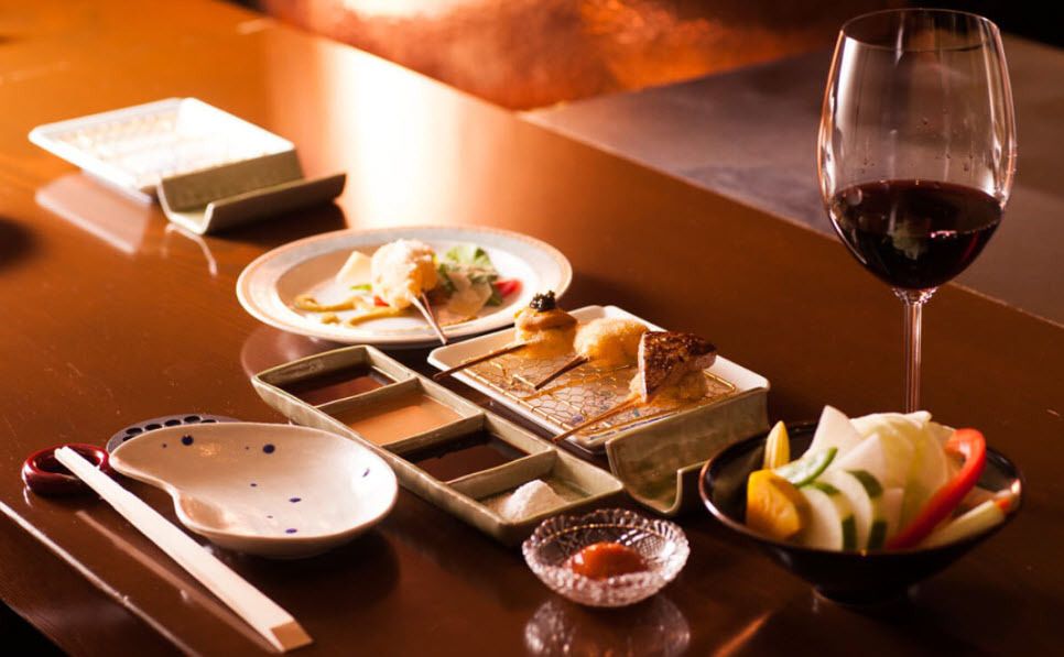 【 20本コース】三大珍味と季節の食材を更にもっと盛り込んだ凡の特製コース