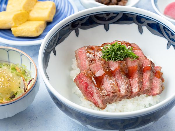 Sazanka Steak Rice Bowl