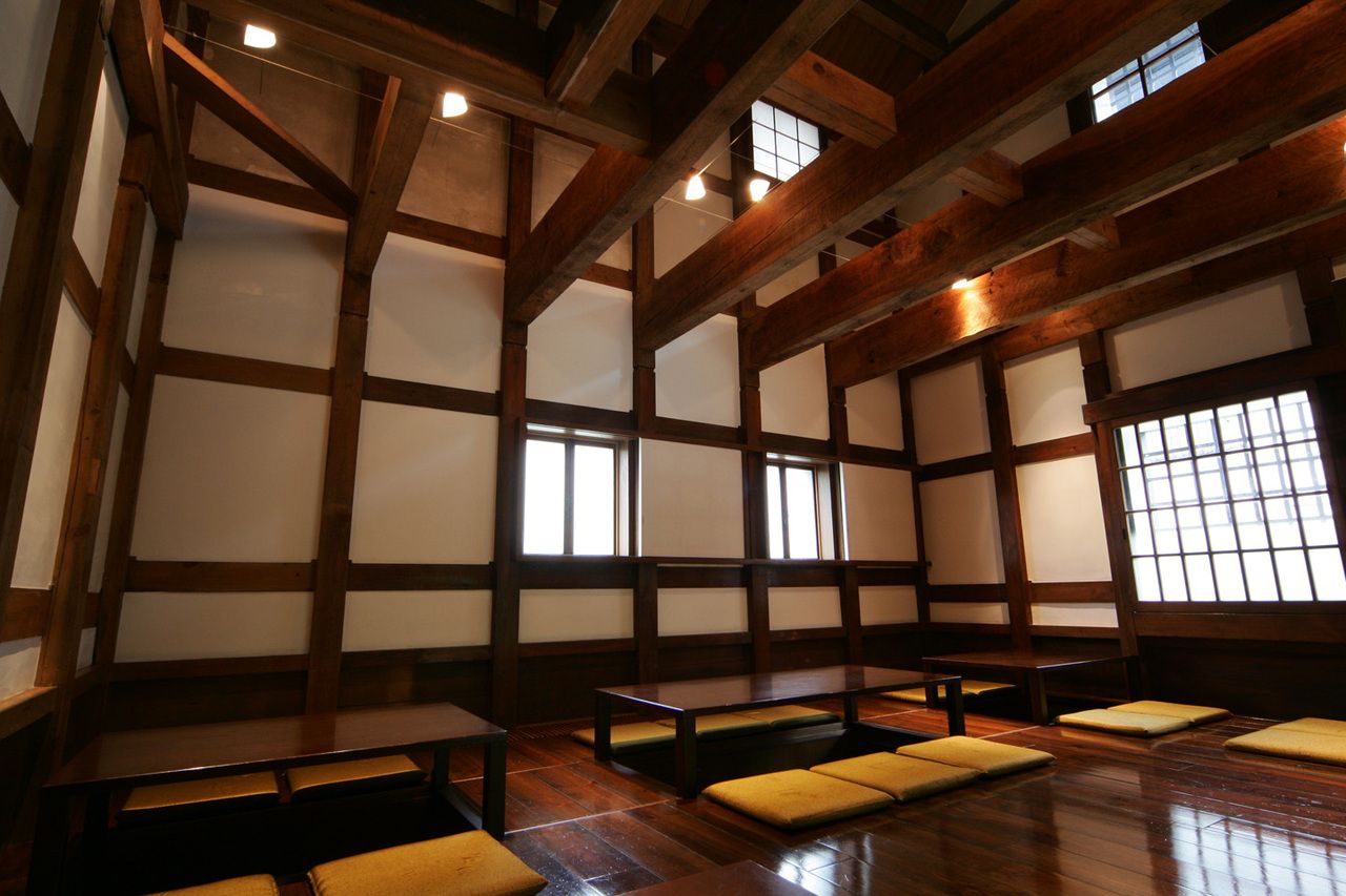 Reservation for seating only (2 hours)