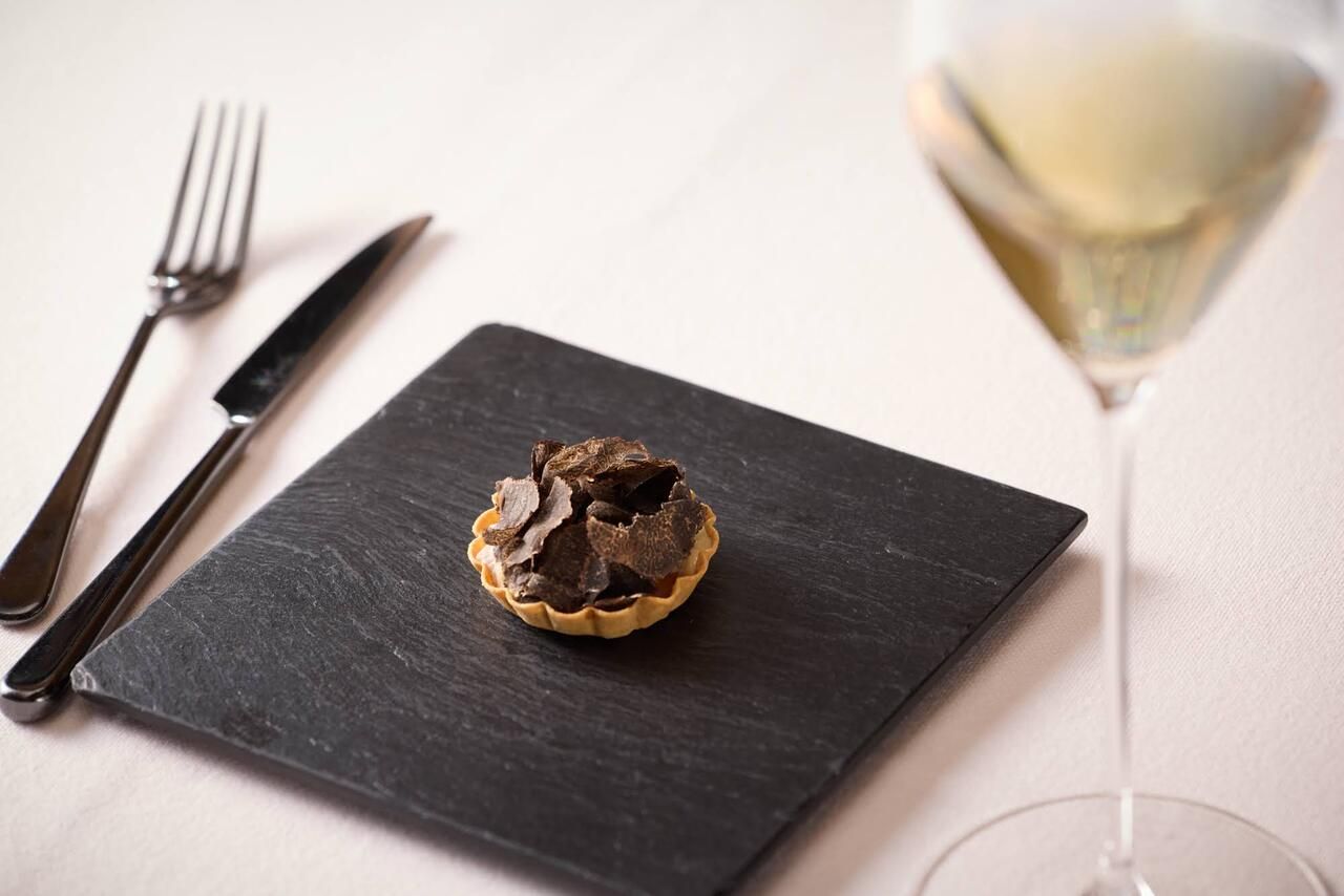 品尝午餐，共4道菜