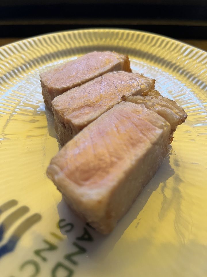 Abendessen — Chef's Omakase Course (7 Gänge; Hauptbestandteil: Marken‑Schweinefleisch) + Pairing