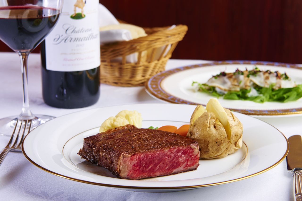 Special TAJIMA beef tenderloin steak course