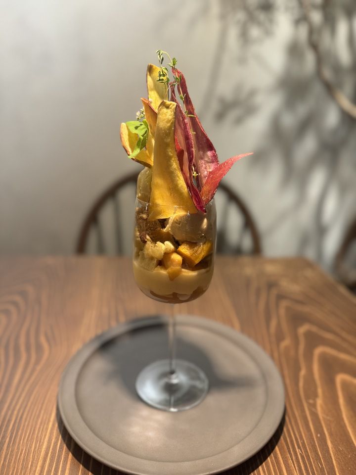 季節のフルーツパフェ【11時〜14時まで】