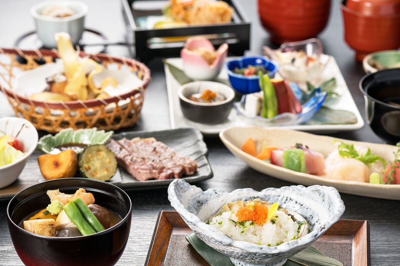 Hana (reservation required)
