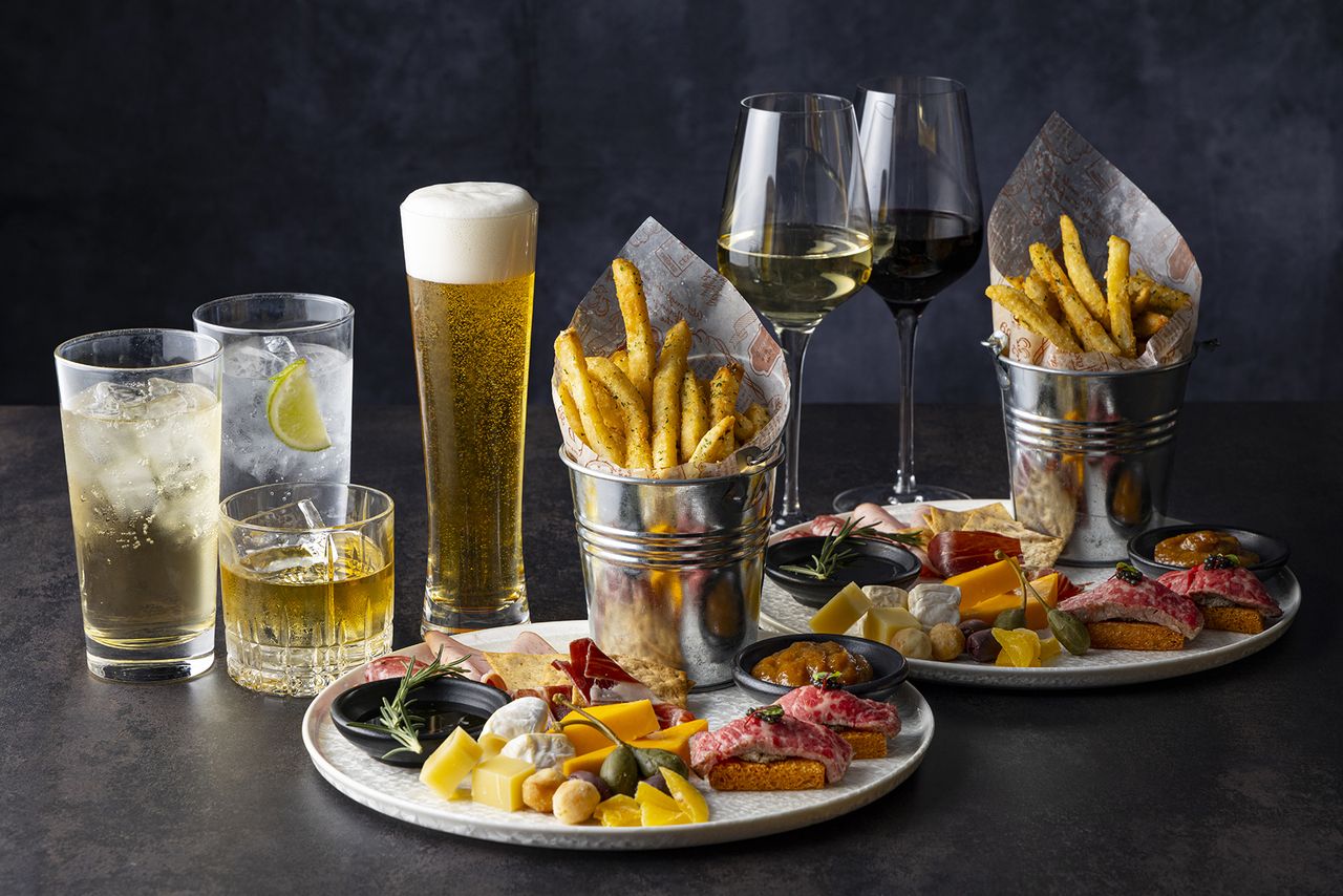 【Web Booking】 4 kinds of bar food platter & 3 hours free flow including sparkling wine