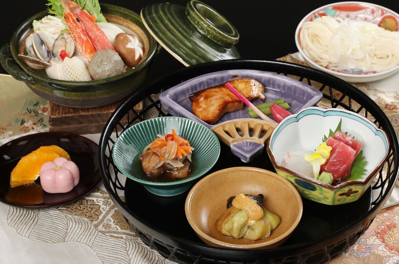 12・1月平日ランチ限定　海鮮鍋御膳