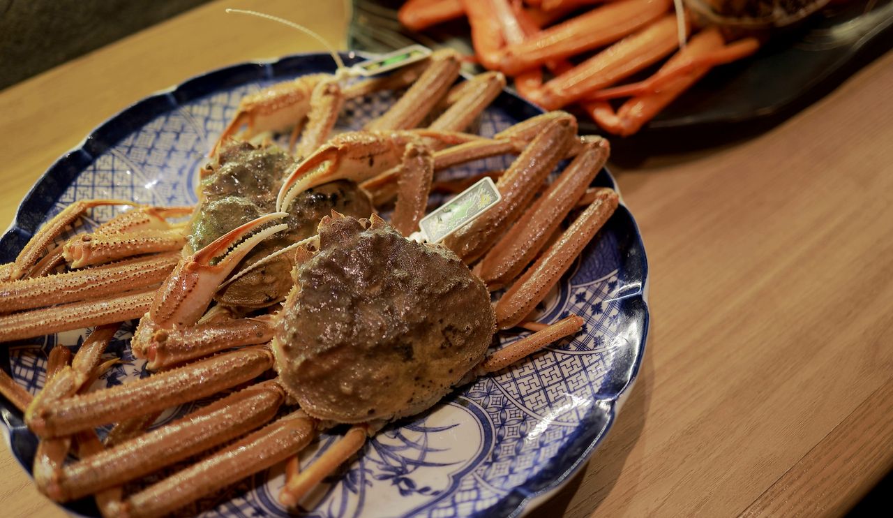 Available from October: Live snow crab boiled-crab course (prices may vary depending on procurement costs)
