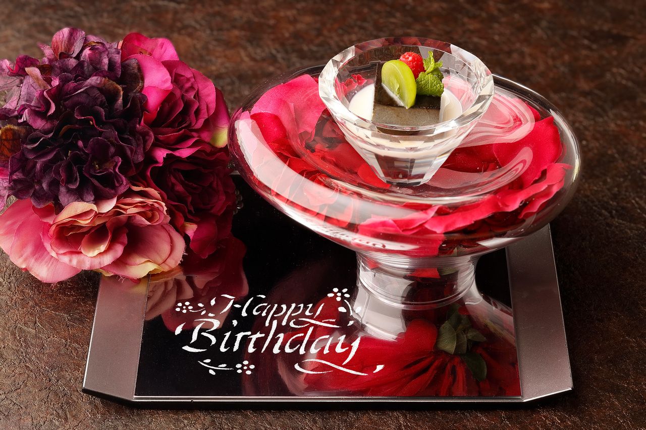 生日晚餐：13,000日元