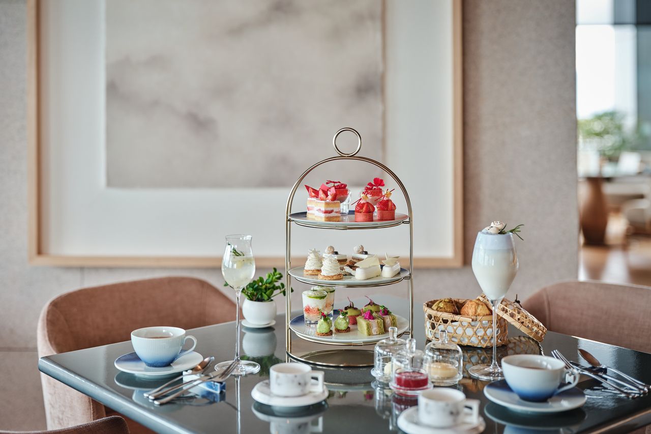 [Weekends and Holidays] Christmas Afternoon Tea 11/15 - 12/25