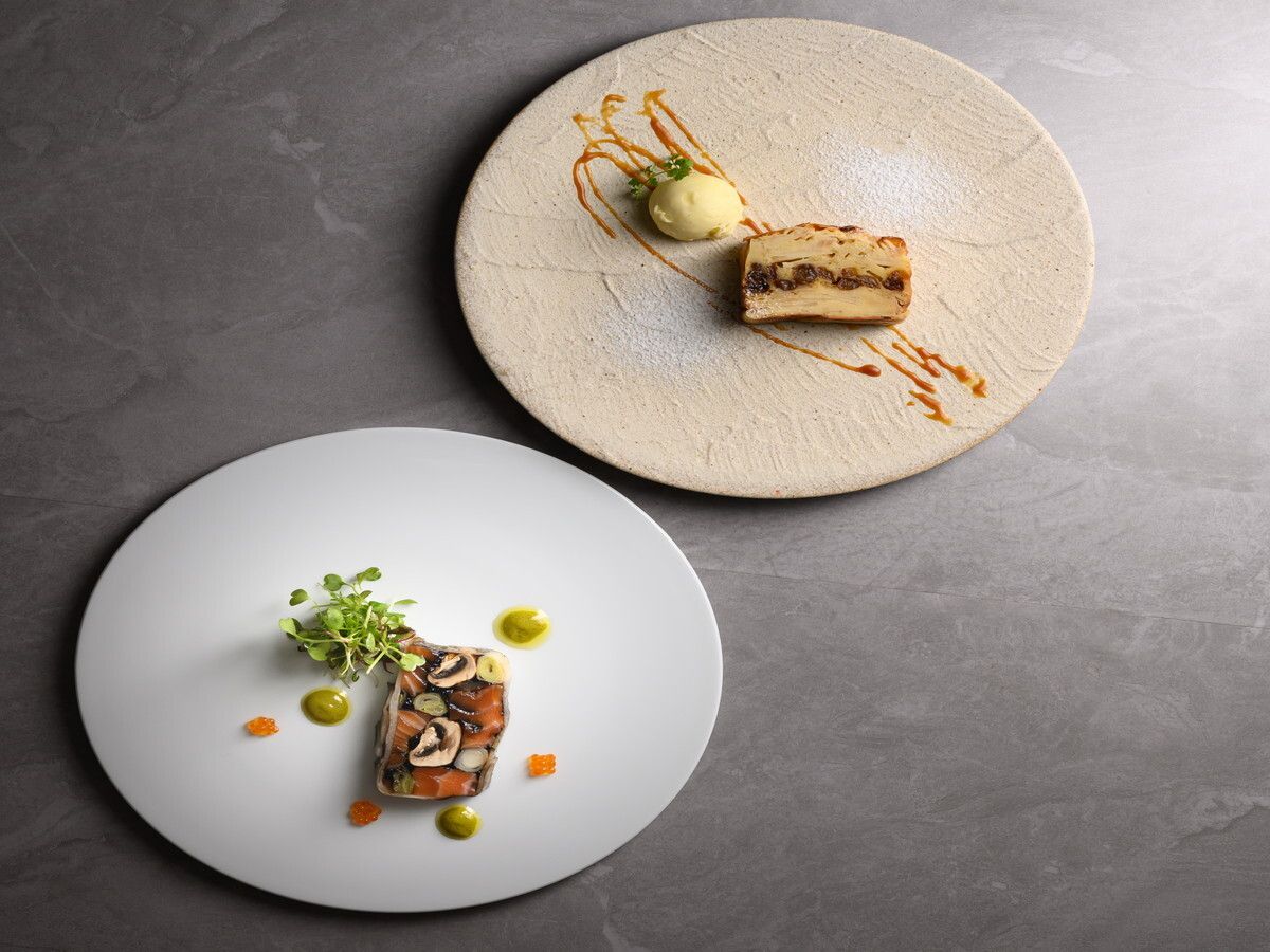 [Prix Fixe Dinner] A prix fixe dinner that satisfies all five senses. The transition from winter to spring is woven with the bounty of the sea and the earth.