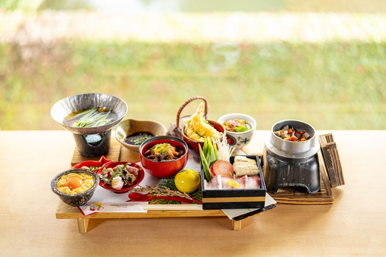 Kyoto Rice Bowl Five-Type Tasting Set - Winter Yellowtail and Kyoto Vegetable Shabu-Shabu (Winter ver./From December 1, 2025)