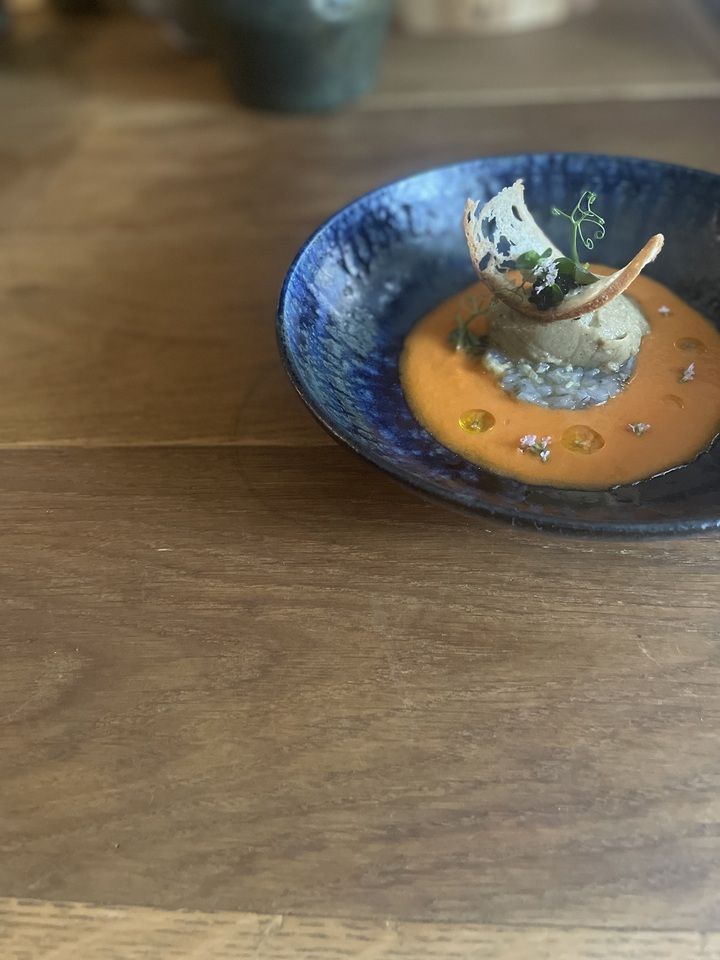 Chef's choice course with 5 drink pairings
