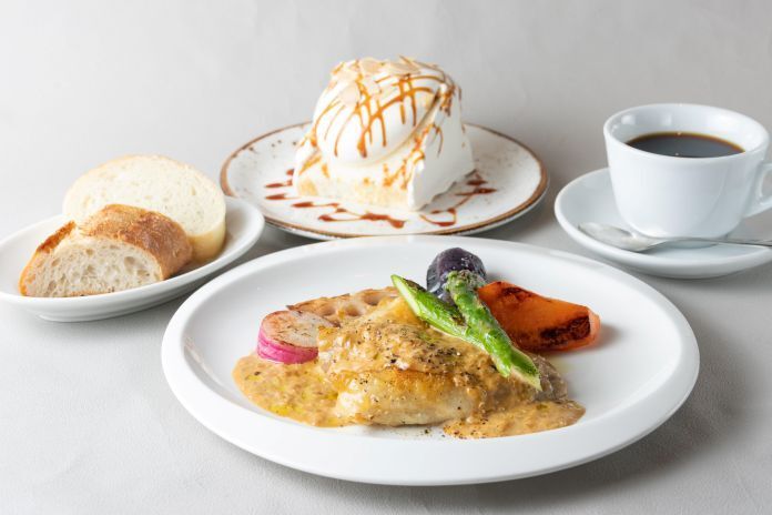 Reservations for December 1st and after are accepted here! [Weekday Only Lunch Anniversary Plan] ~Main Course + Dessert + CAFE~ Served with a complimentary message plate and our popular angel food cake!