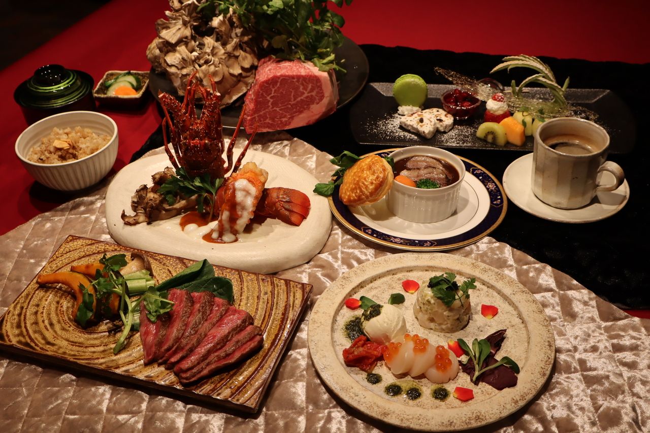 活鲍与牛排套餐