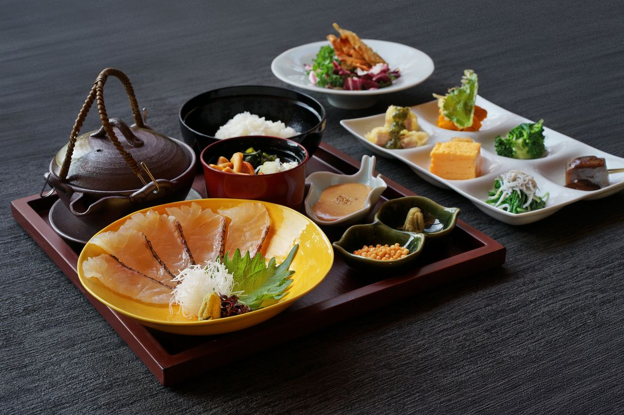 桜鯛胡麻茶漬け膳【平日ランチ限定/1-2月】