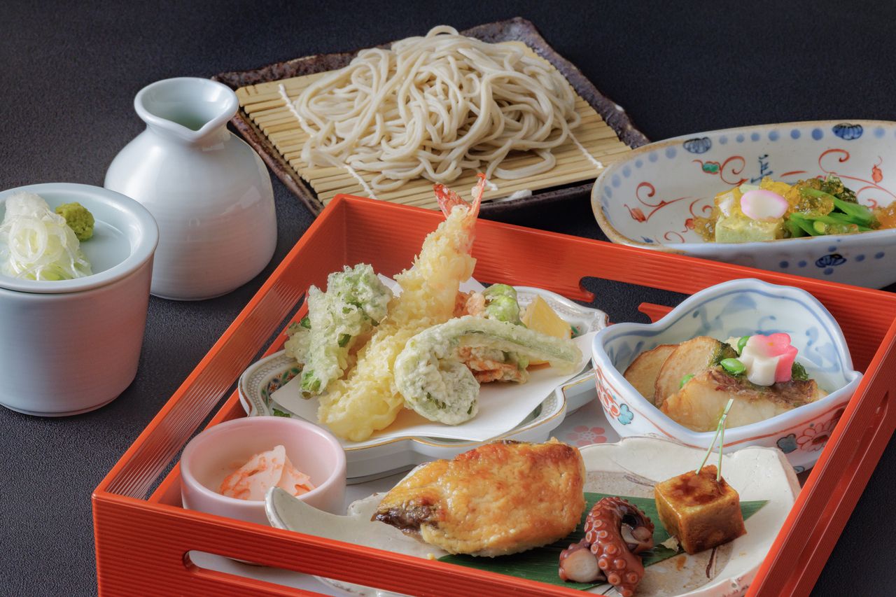 春の絶品ランチ×絶景スイーツ￥9,500(3月～5月)