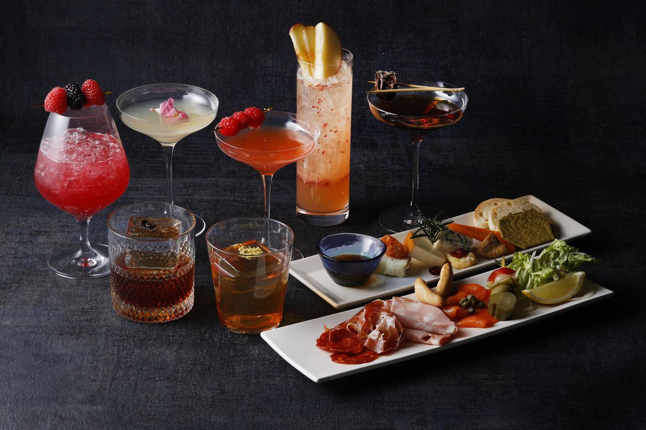[Regular Price] Signature Aperitif Experience (2 Drinks+Food) 6,000 yen