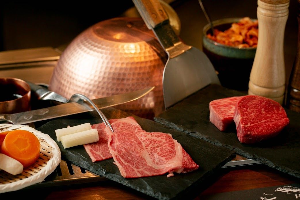 【Dinner】 Tenjin Wagyu & Abalone Course 전 10품