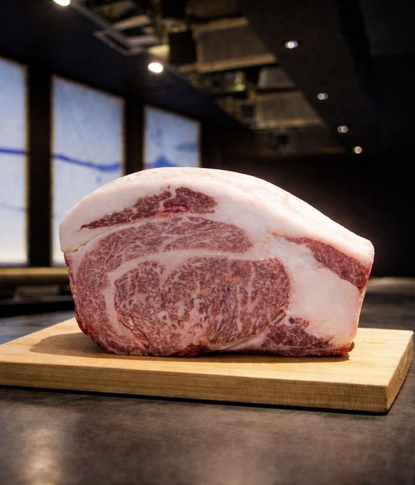 Okini: Enjoy a luxurious seven-course meal centered around Kobe beef sirloin