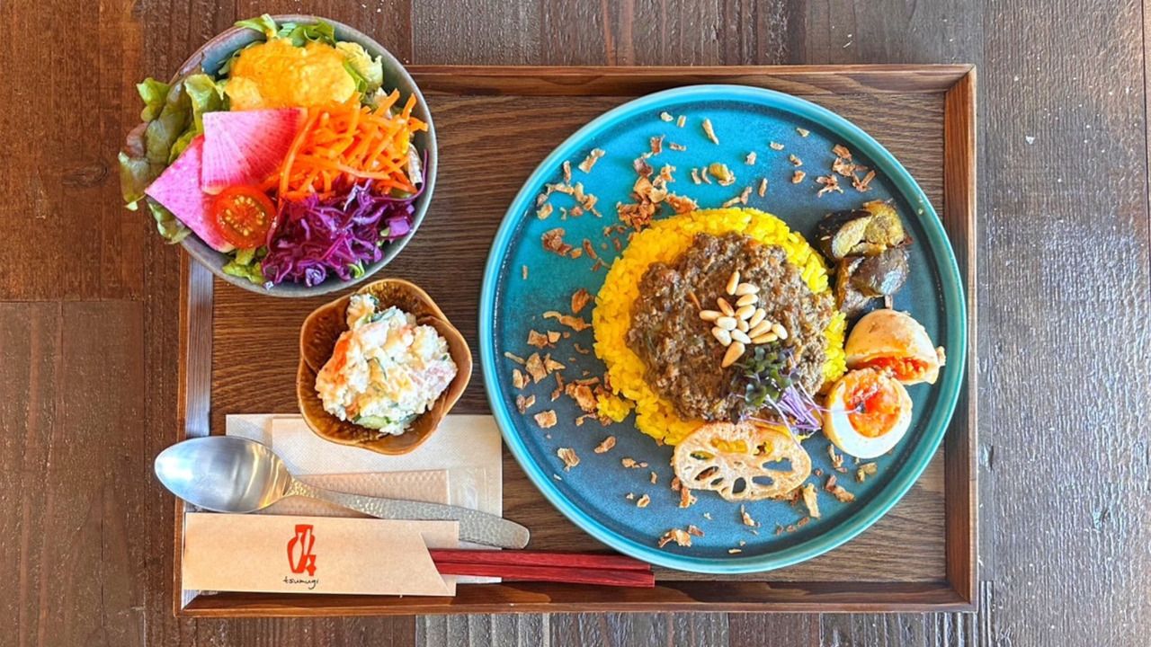 [B] Plate Lunch - Medicinal Spice Keema Curry