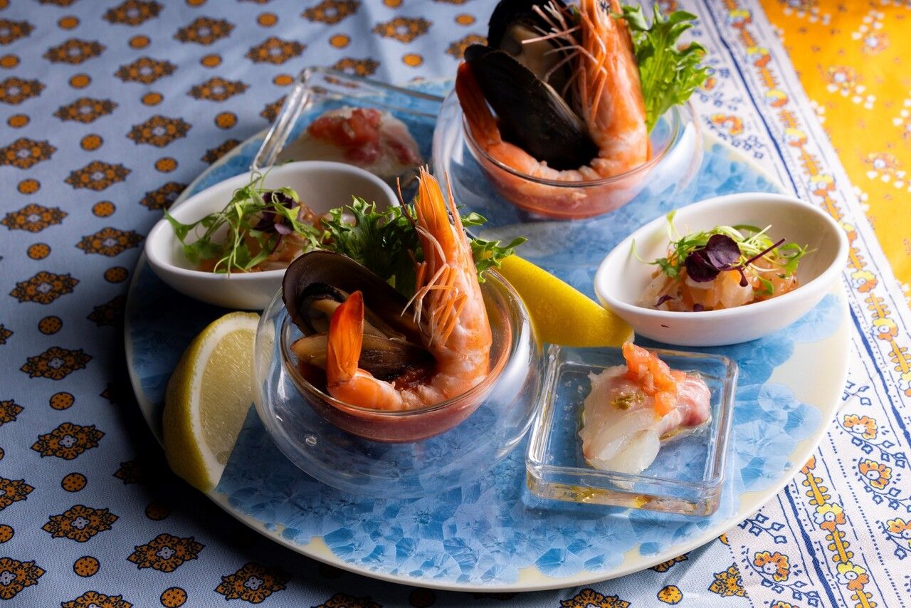 Appetizer Tower + Choice of Main Dish