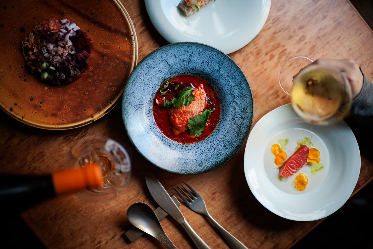 Seasonal course (7 dishes + wine pairing)