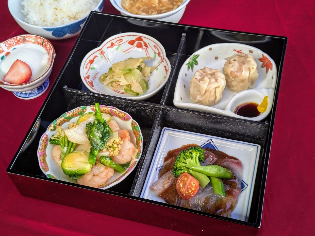 Table Check reservation only! High prices support plan coffee service! [Weekday limited price] Renewed Chinese Shokado Set Meal
