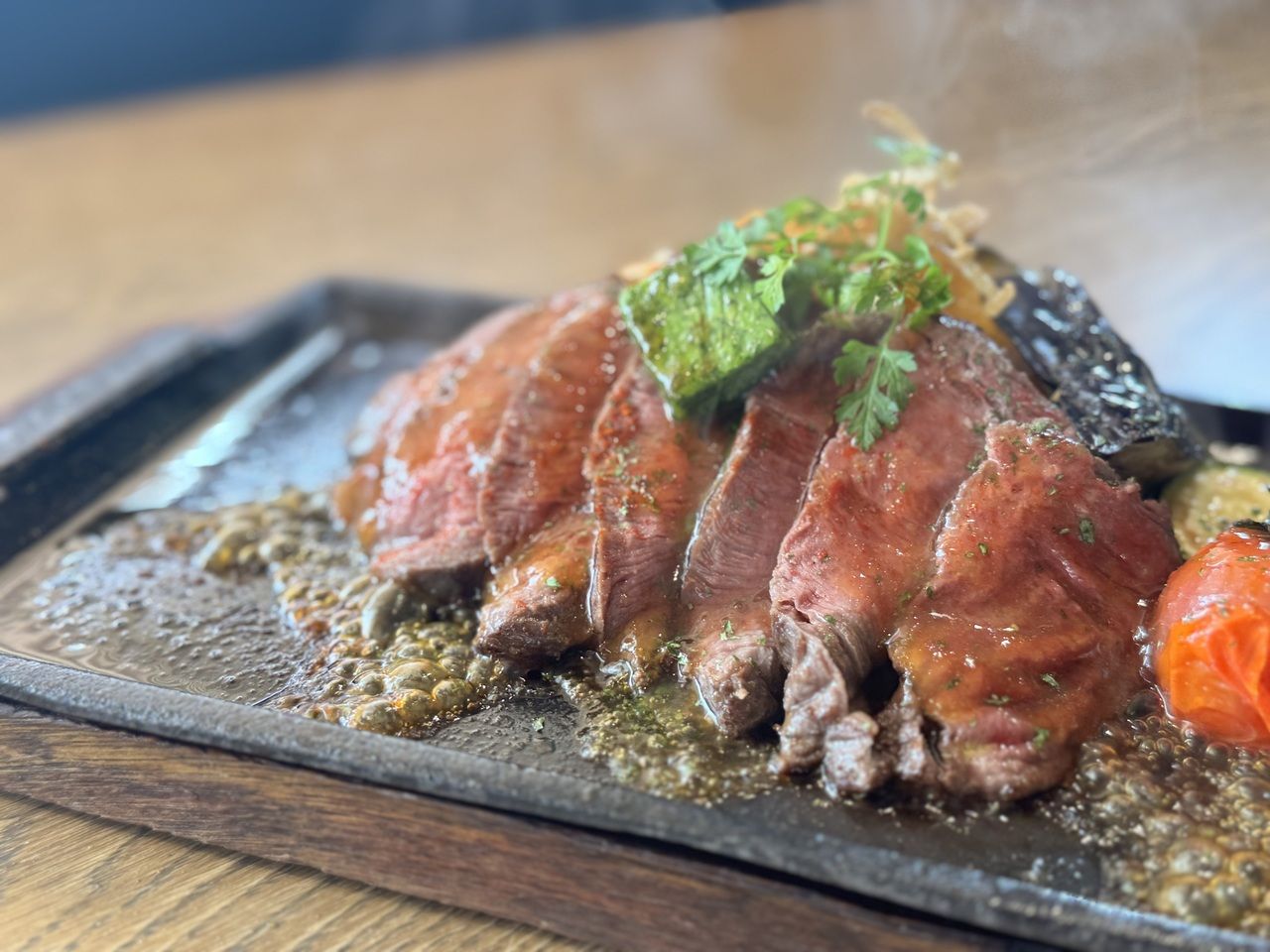 馬フィレ肉の鉄板ステーキ