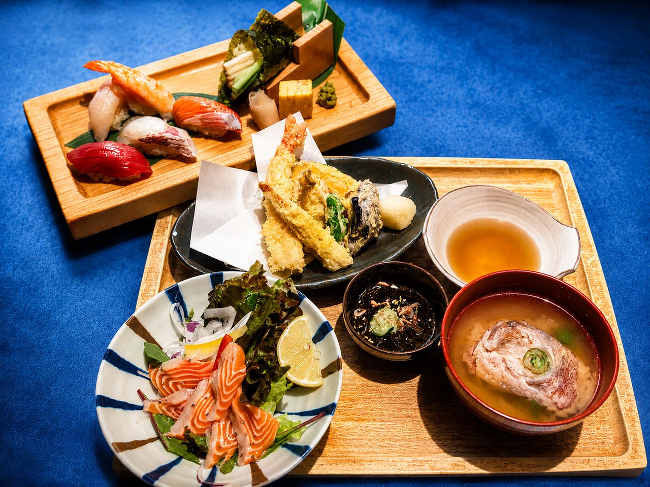 Weekday lunch only! Edo-style tempura sushi set