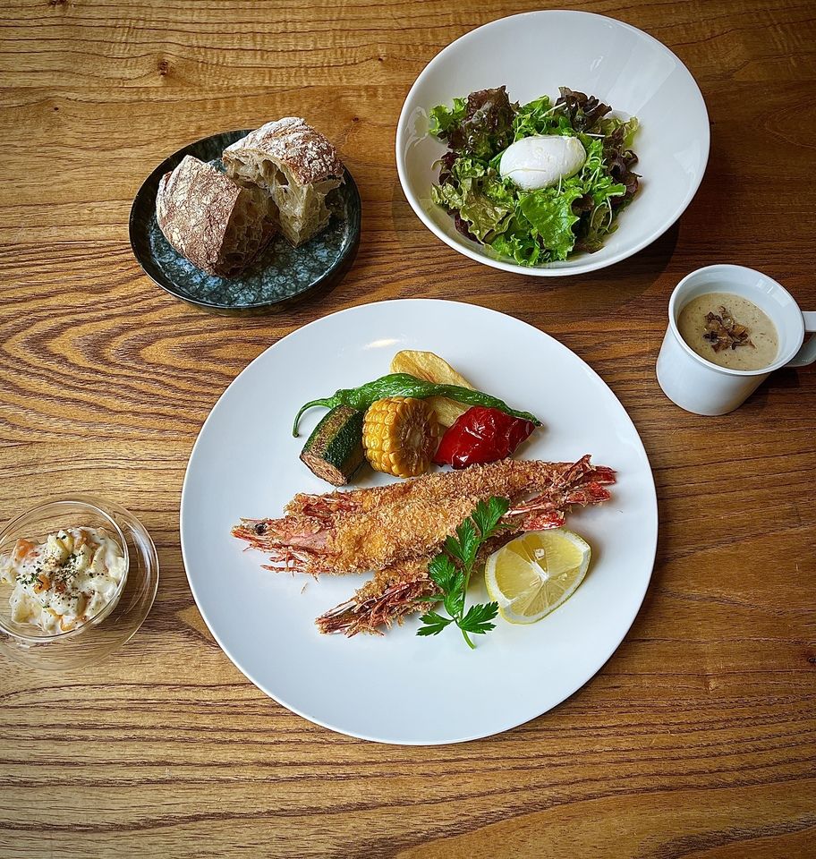 SET C – Deep-Fried Local Prawns (3 Pieces)